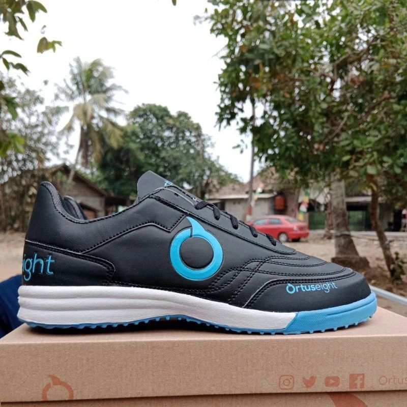 SEPATU PUTSAL ORTUS JOGOSALA WHITE I BLACK