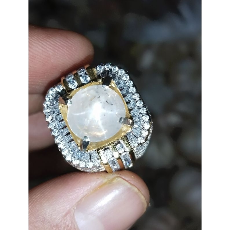 Batu White safir star srilangka