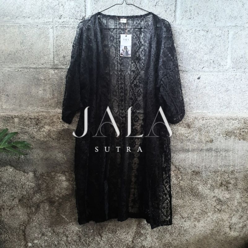 DOKU ~ Black long outer brokat / outer brokat hitam panjang/ outer renda hitam panjang