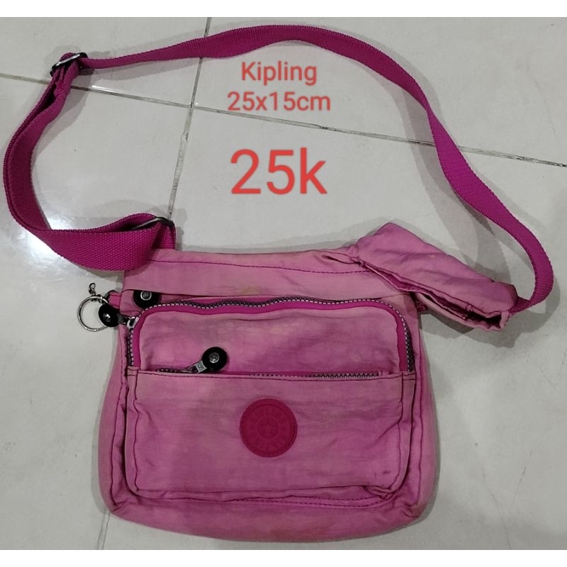 Tas selempang sling bag anak perempuan 25x15 cm Kipling preloved
