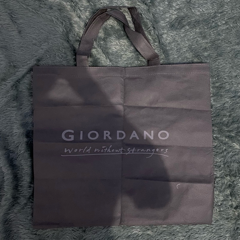 

Paperbag Giordano Original