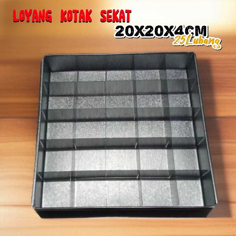 Loyang Kotak Sekat Brownies Aluminium 20x20x4cm isi 25 Lubang/Loyang Kue Bolu/Loyang Oven Kue
