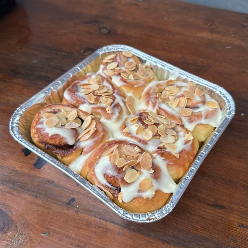 

CINNAMON ROLL CREAM CHEESE