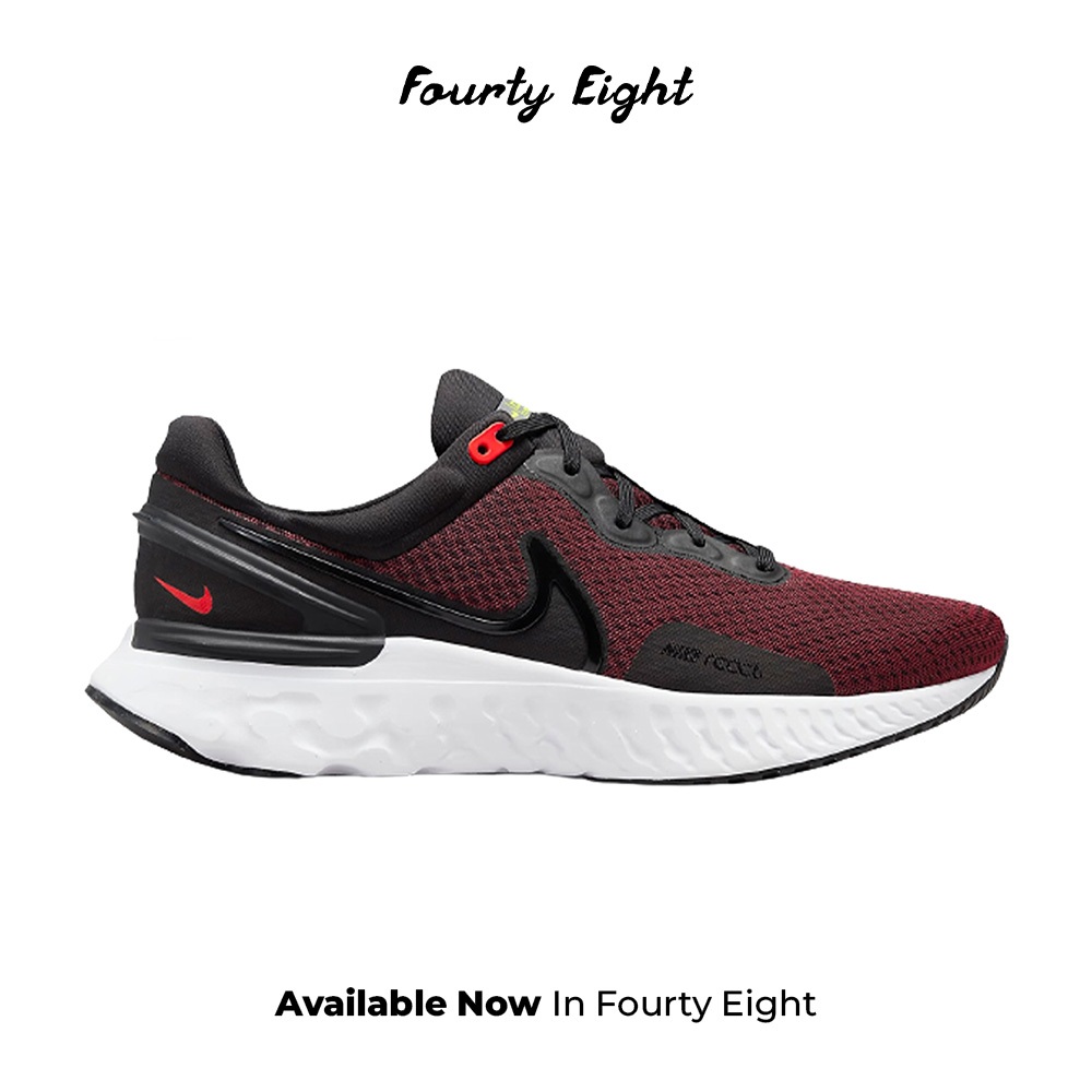 SEPATU LARI PRIA REACT MILER 3  (DD0490-003)