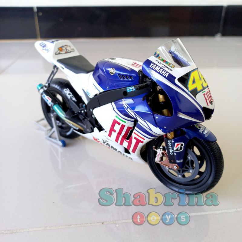 Diecast MotoGP Yamaha YZR M1 - Valentino Rossi - Fiat Yamaha Team - MotoGP 2008 Indianapolis - Scale