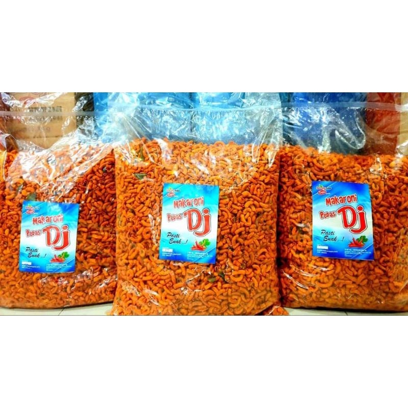 

makaroni viral pedas daun jeruk 1kg