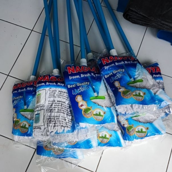 Mop Pel Lantai Nagoya 703 Size L / Pelan Pel Lantai Nagoya 703 Size L Sudah Sama Tangkai Pb
