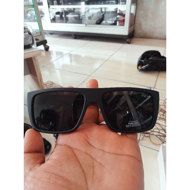 kacamata BMW lensa polarized