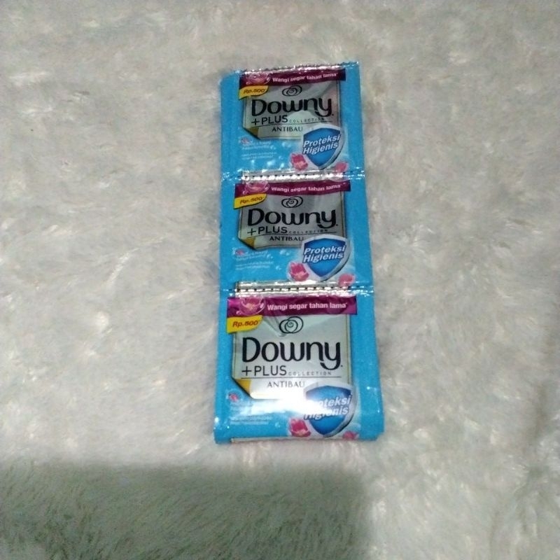 DOWNY BIRU ANTI BAU RENCENG 12X10ML
