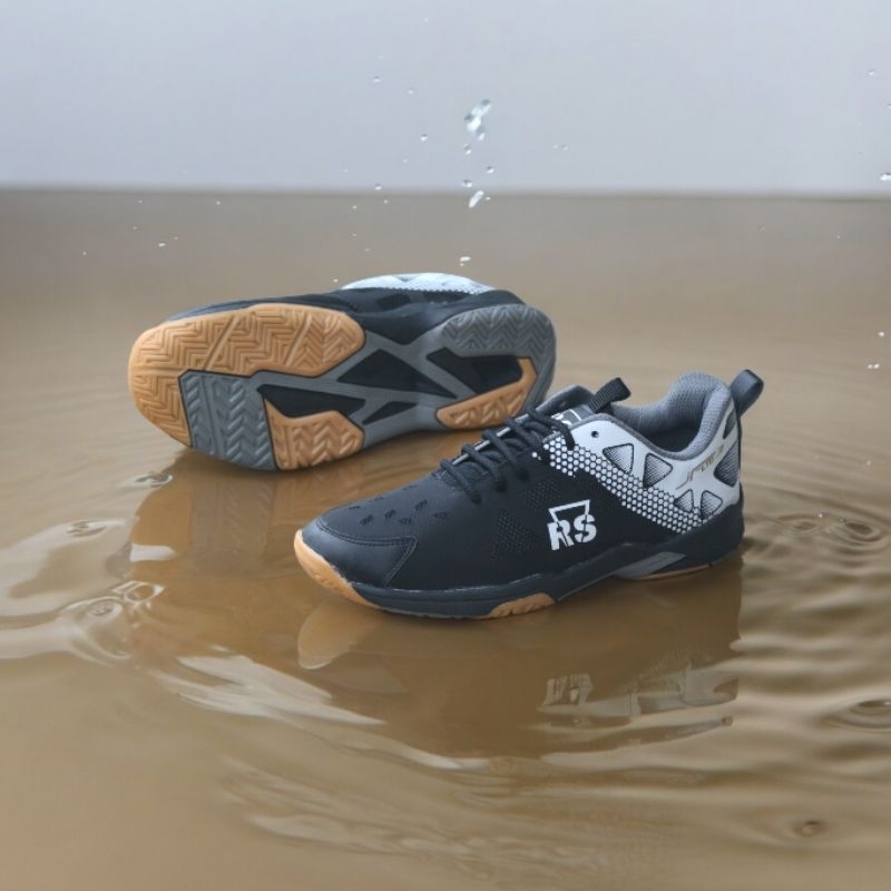 Sepatu Badmintoon RS Rainvorce speed super quality Hitam