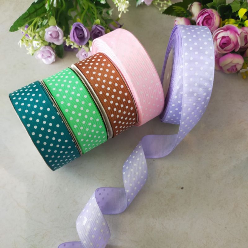 

Pita GG Polka ukuran 2,5 cm Pita Motif 90 cm Pita Satin Polka Pita Kado Pita Hampers