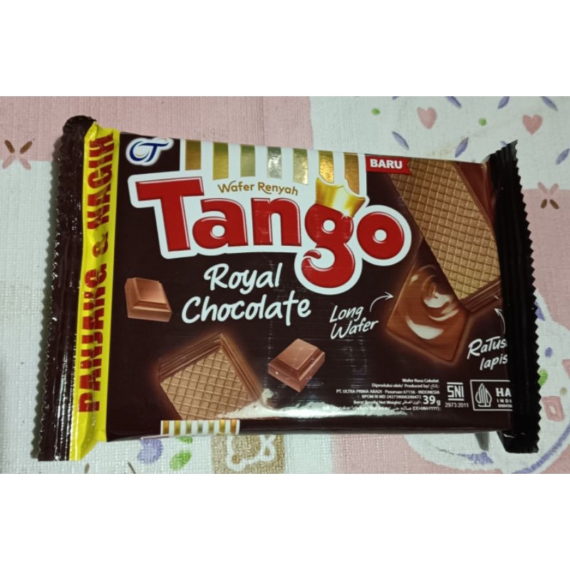 

Cemilan - Tango Wafer 39gr Royal Chocolate 1pcs