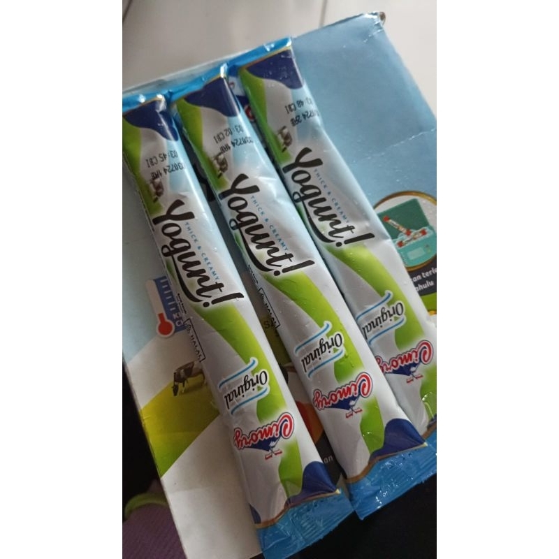 

Cimory Yoghurt Stick Box Isi 25pcs 4 varian rasa segar murah bandung