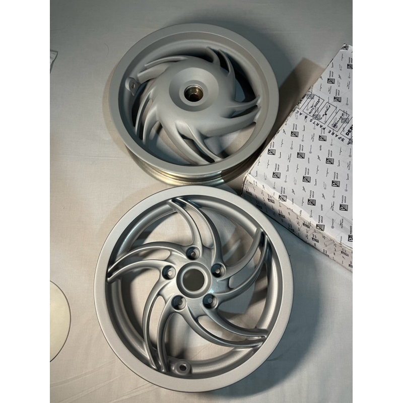 VELG PIAGGIO FLY ORIGINAL SILVER ANODIZE R12 VESPA MATIC