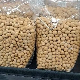 

kacang atom