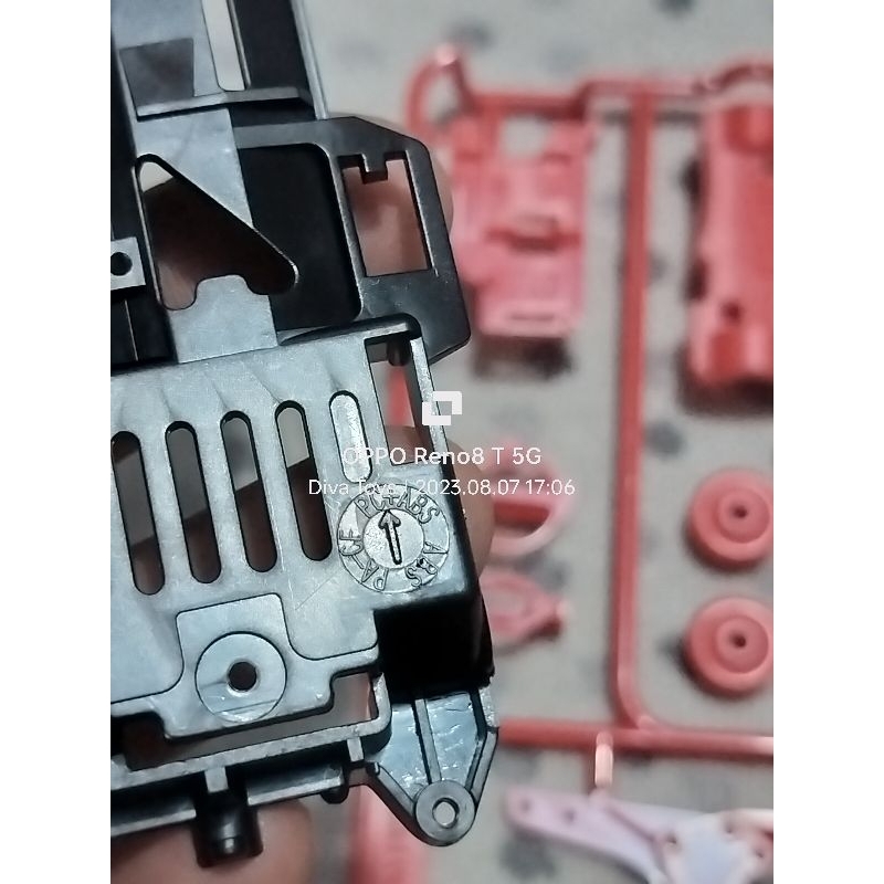 Tamiya Chassis Super 2 PC ABS Hitam + Gearbox S2 Merah