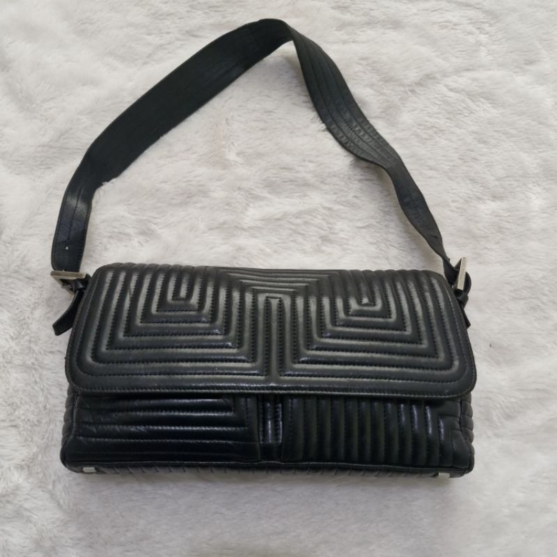 Tas ketek tas bahu kulit asli Bally Vintage Black