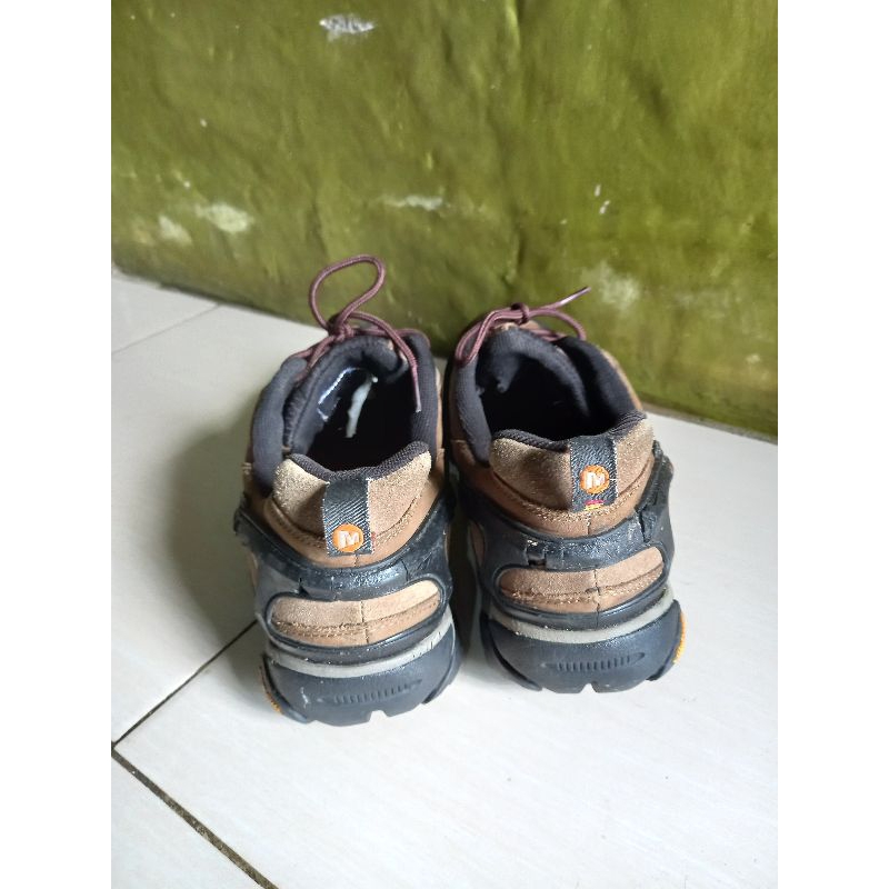 sepatu merrel