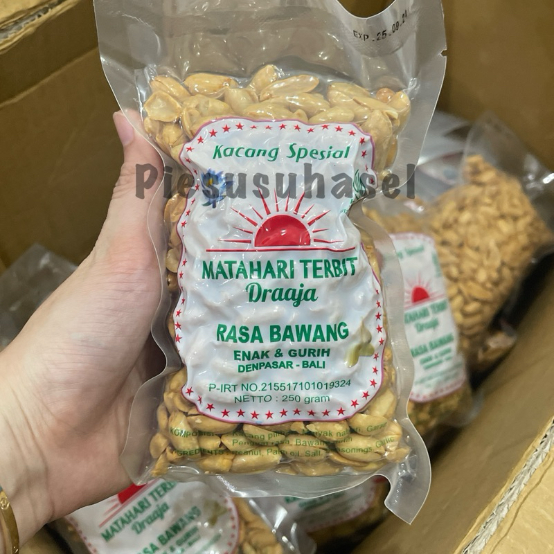 

Kacang Bali Matahari Terbit Biji Besar Rasa Bawang & Manis