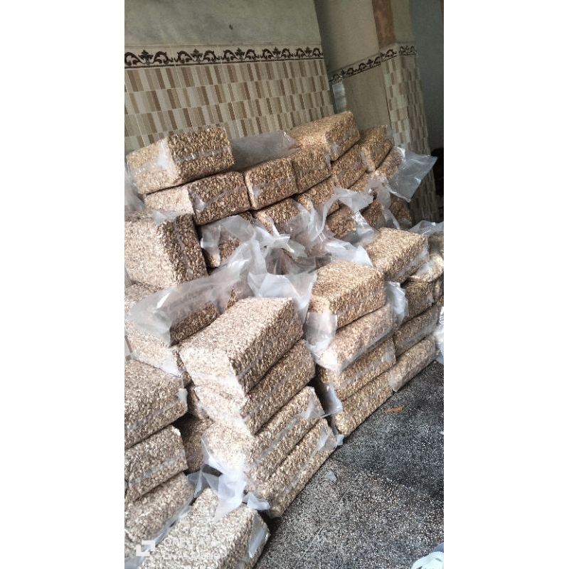 

METE MENTAH PATAH 10KG VACUM