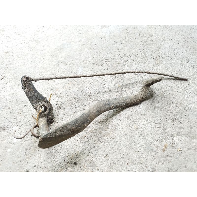 TUAS PIJAKAN PEDAL REM DEPAN ASLI SUZUKI CRYSTAL TUNE CRYSTAL ROYAL LEPASAN MOTOR TERMURAH TERLARIS