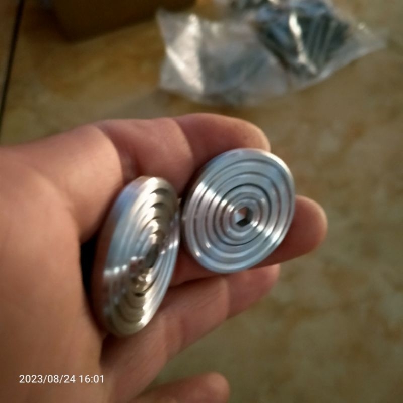 Baut segitiga atas Rx king Stainles