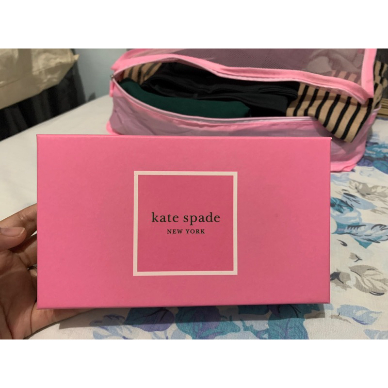 

Kate Spade Box