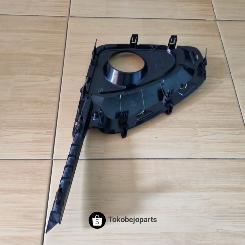 Cover fog lamp fortuner vrz