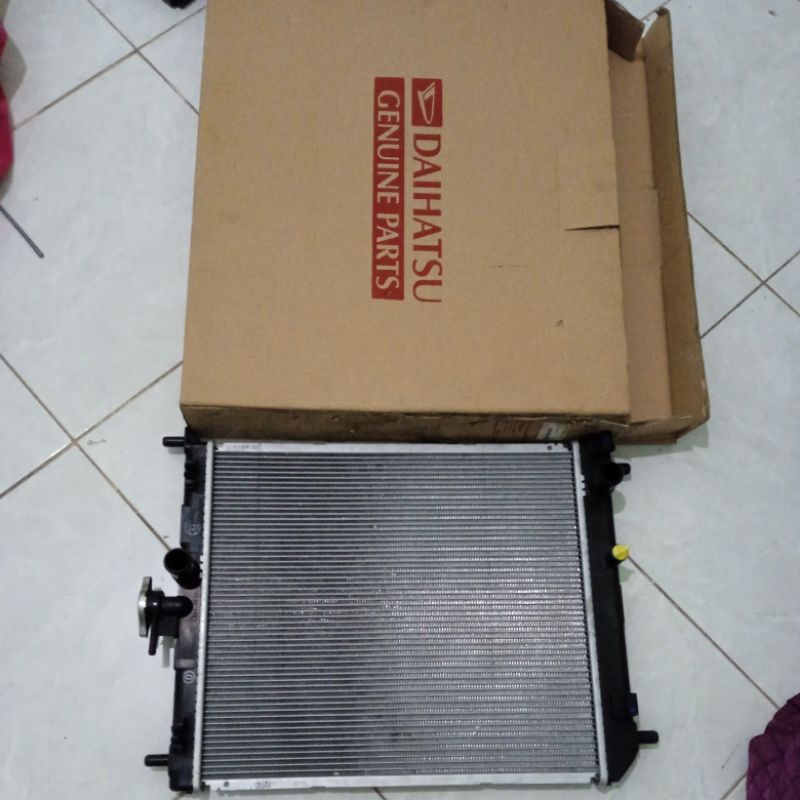 radiator toyota avanza xenia tahun 2012-2015 original