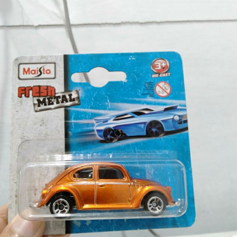 Maisto VW beetle fresh metal