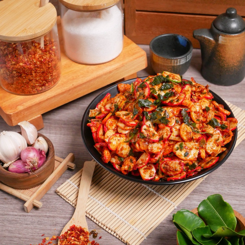 

Kerupuk seblak Kiloan Pedas Daun jeruk