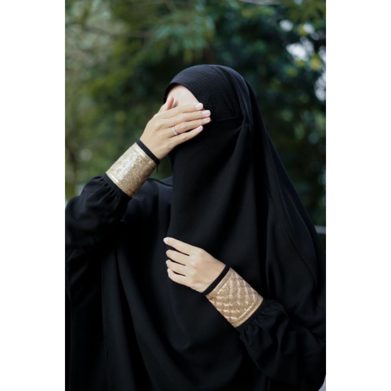 Abaya Culture Al Arabian