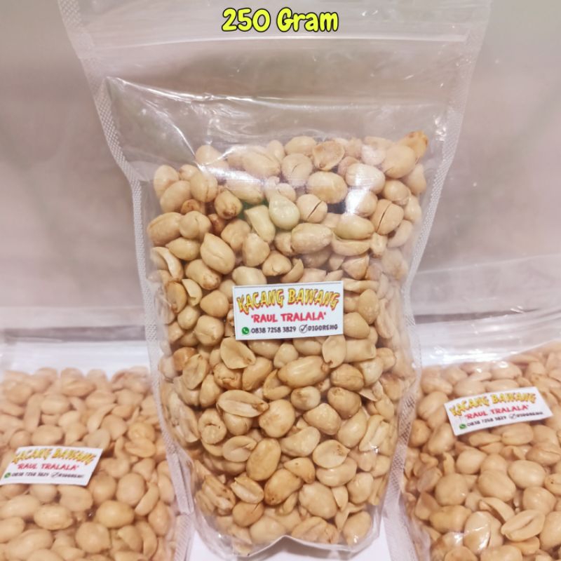 

KACANG BAWANG GORENG 250 Gram // KEMASAN PLASTIK (RASA GURIH BAWANG PUTIH)