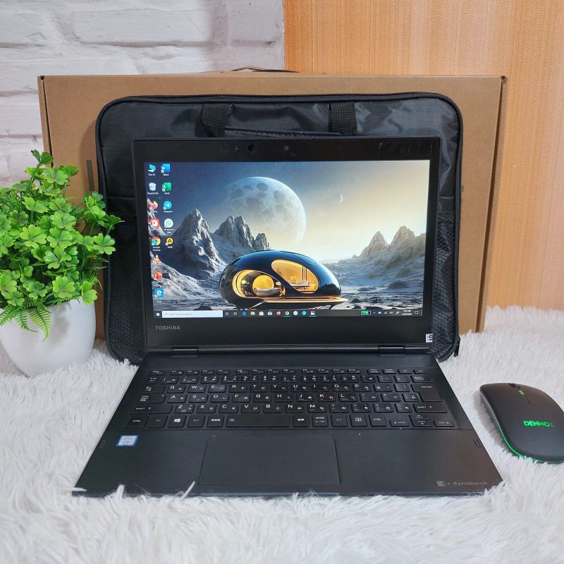 Laptopkulo_TOUCHSCREEN_Laptop Toshiba dynabook 13 inch