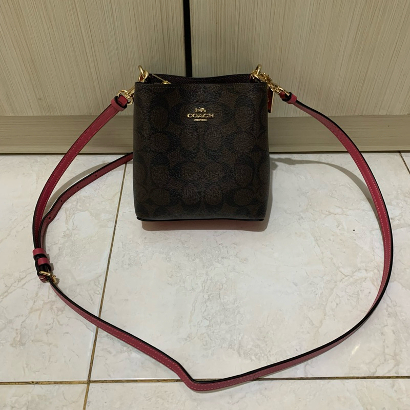 Coach  C7269 Mini Town Bucket Bag In Signature Canvas Preloved