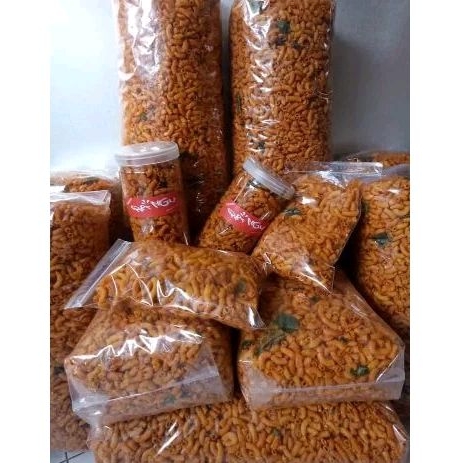 

MAKARONI PEDAS MAKARONI BANTAT ISI 500GRAM / MACARONI PEDAS 500GR / MAKARONI BANTET CAP KOKI KILOAN (1/2KG) - MAKARONI BANTAT KILOAN - MAKARONI EL SNACK BANGETAYU KULON