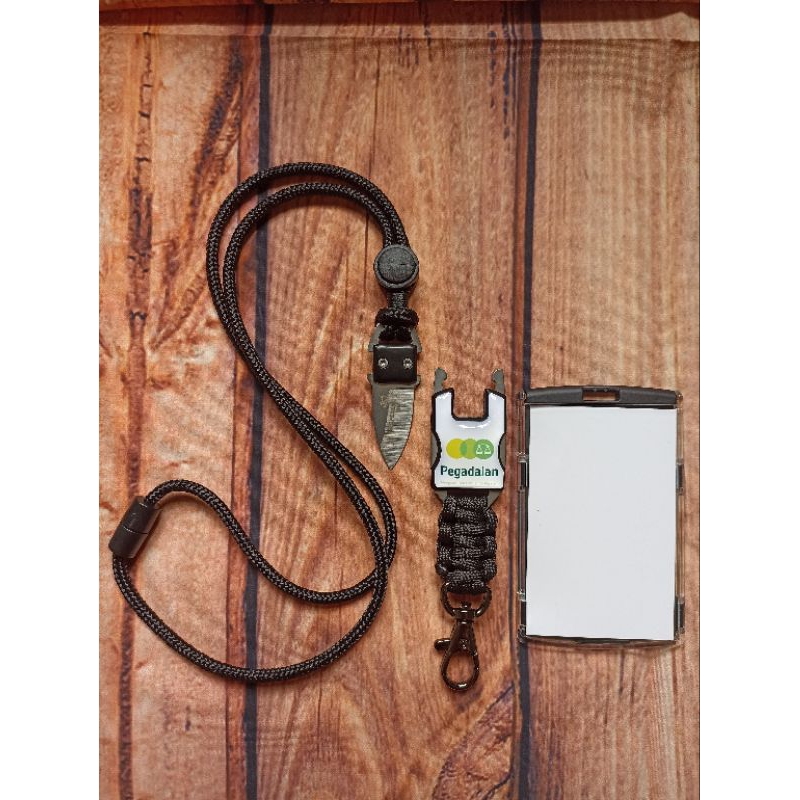 

Tali Lanyard id card logo PEGADAIAN