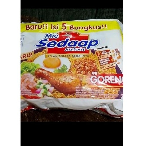 

mie goreng sedaap isi 5
