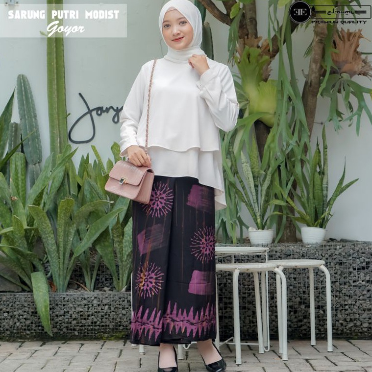 KODE R43G Sarung Santri Putri  Sarung Aqil  Sarung Cewek  Sarung Putri  Sarung Goyor Putri  Sarung A