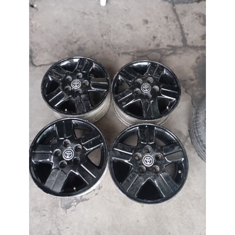 velg oem original Toyota Kijang innova G