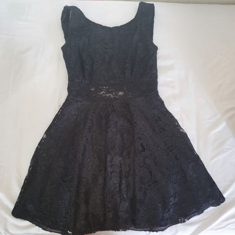 Preloved dress chibi brokat