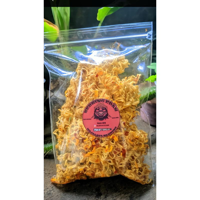 

Mie Sebring Edan / Mie Pedas Daun Jeruk / Mie Pedas / Mie Kremes Pedas