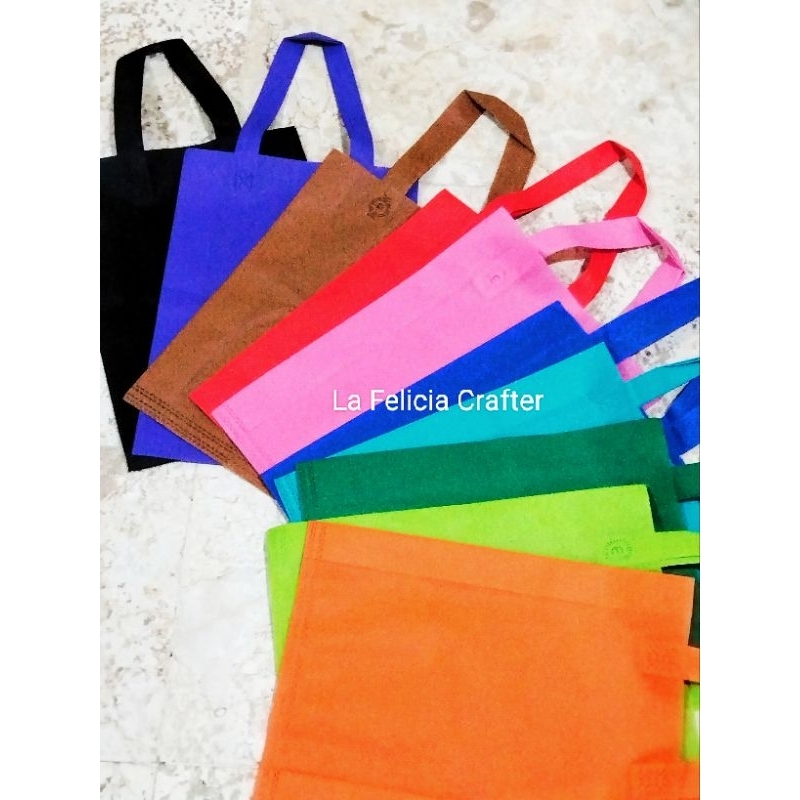 

La Felicia Spunbond Tali Goodie Bag 25x8x35cm Tas Belanja