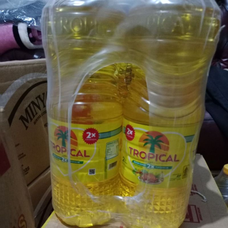 

MINYAK 2LT TROPICAL BOTOL