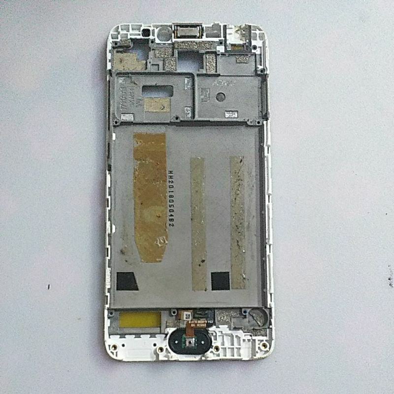 TATAKAN LCD HP MEIZU M6