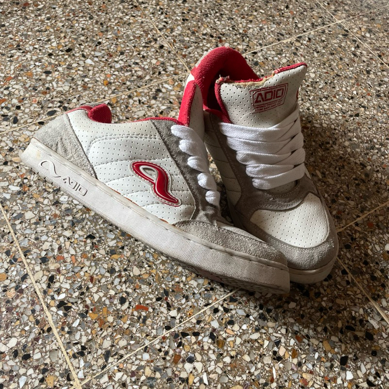 SEPATU ADIO ORIGINAL - SKATE SHOES - SEPATU GLOBE - DVS - SEPATU GEMUK ADIO