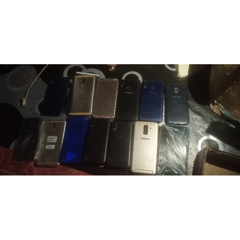 Samsung j7 plus minus lcd&batre, infinix hot 9play minus lcd&sinyal lemah