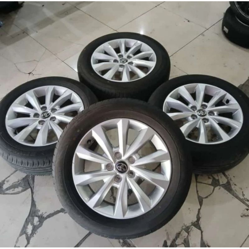 VELG MOBIL BEKAS INNOVA ZENIX ORIGINAL COPOTAN RING 17 PCD 5X114 + BAN 215 60 17 COCOK RUSH ALPHARD 
