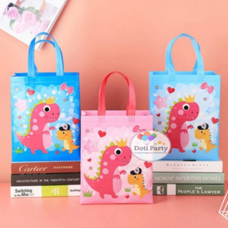 

Tas Souvernir Ulang Tahun / Goodie Bag / Tas Ulang Tahun Baby Dino - M
