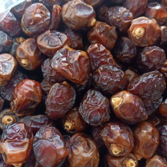 

kurma lulu/kurma dates crown 500grm